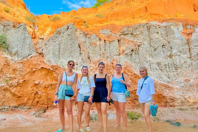 Mui Ne: Sand Dunes Jeep Tour With Friendly English Guide