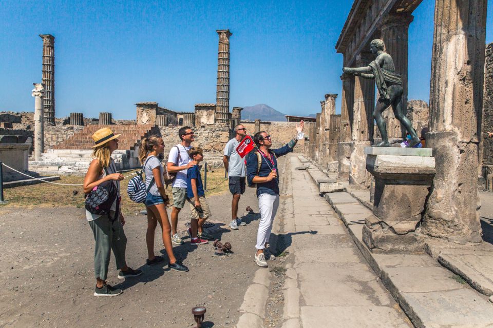 Naples or Sorrento: Full-Day Pompeii and Mount Vesuvius Tour