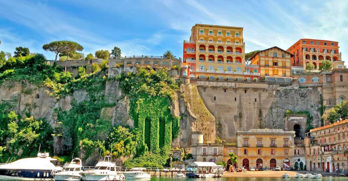 Naples: Private Transfer To/From Sorrento