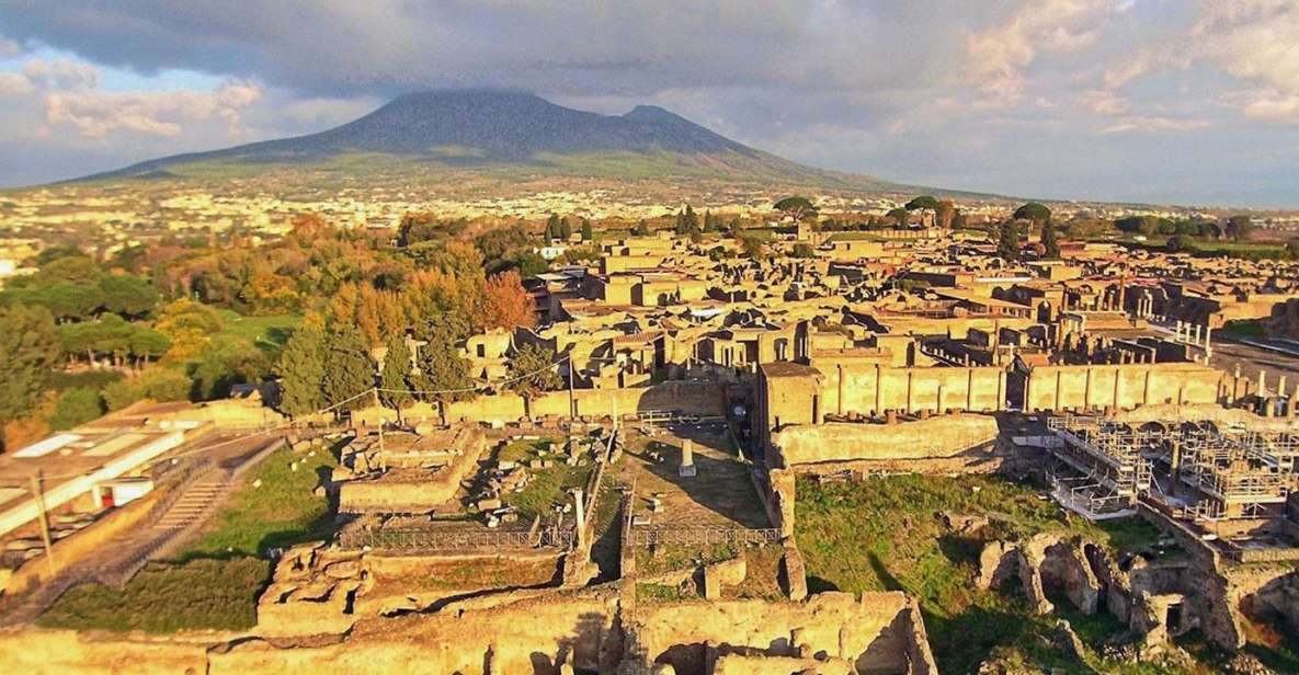 Naples Transfer to Positano With 2hr Stop at Pompeii Site