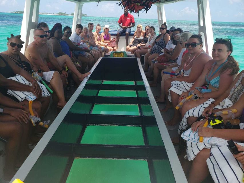 Nassau: Glass Bottom Boat, Banana Boat and Snorkelling Tour