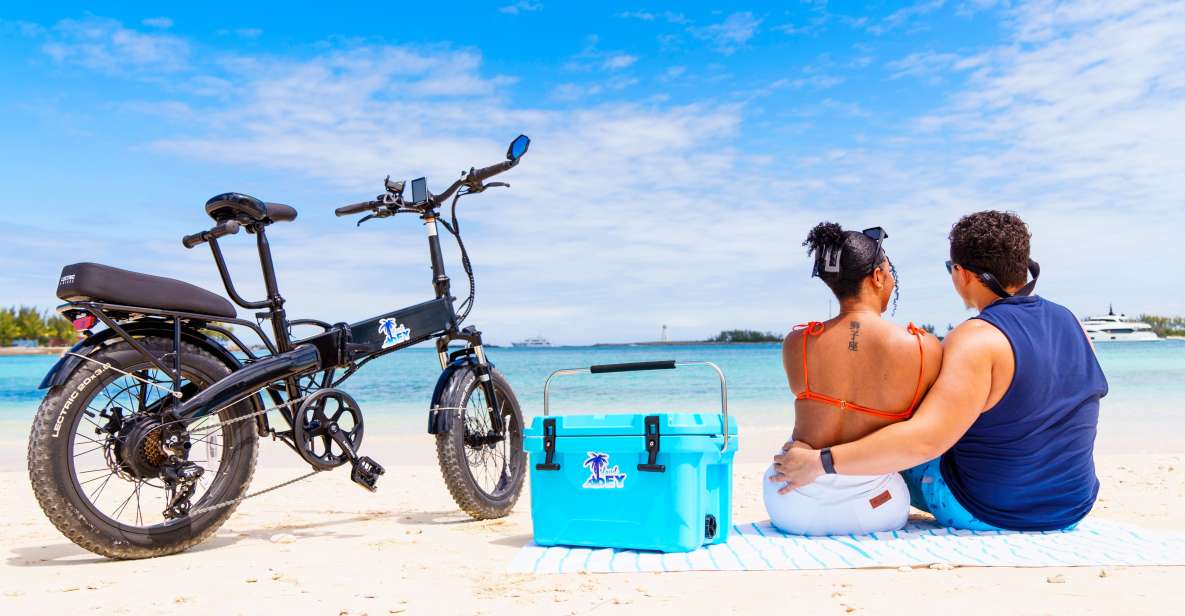 Nassau: Guided City Highlights and Beaches E-bike Tour