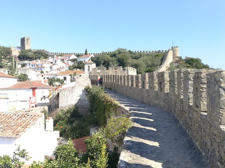 Nazaré Waves and Medieval Village of Óbidos Private Tour