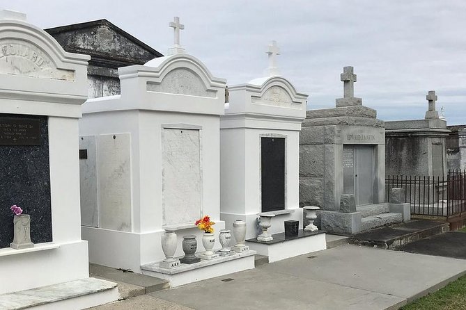 New Orleans City and Cemetery Sightseeing Tour