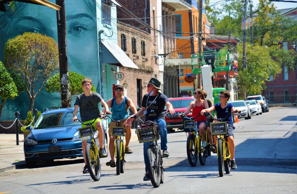 New Orleans: Garden District and French Quarter Bike Tour