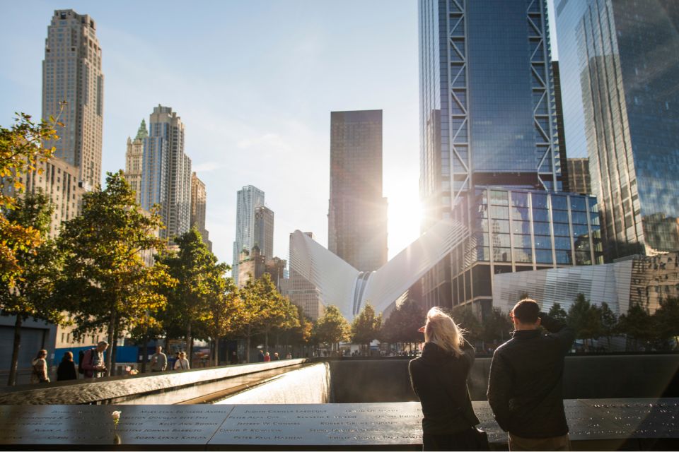 New York City: 9/11 Memorial – Ground Zero Walking Tour