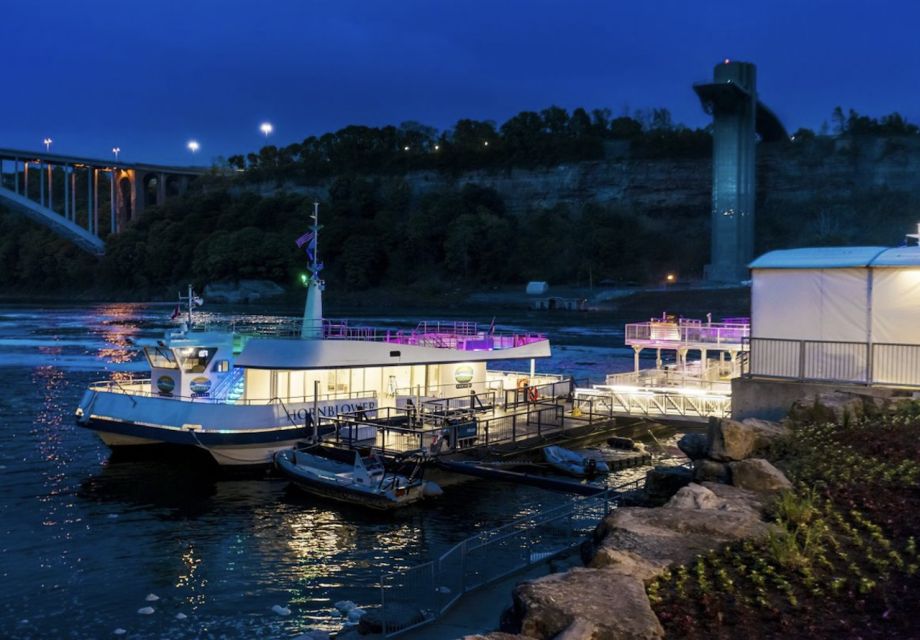 Niagara Falls, Canada: Evening Fireworks Cruise - Overview of the Cruise