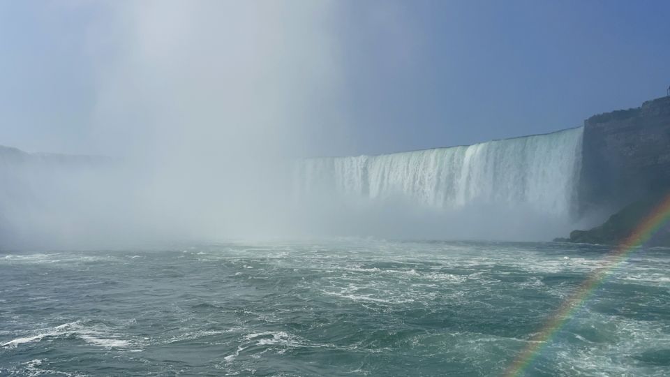 Niagara Falls, NY: Maid of the Mist Boat Ride and Falls Tour