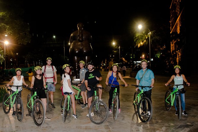 Night Bike Tour In Medellin, Typical Snacks, Beer and Spectacular Viewpoints