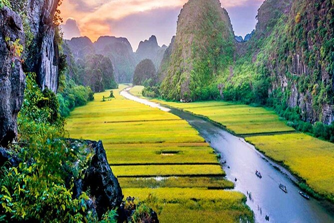 Ninh Binh Day Tour – Tam Coc, Mua Cave, Hoa Lu, Buffet Lunch, Limousine