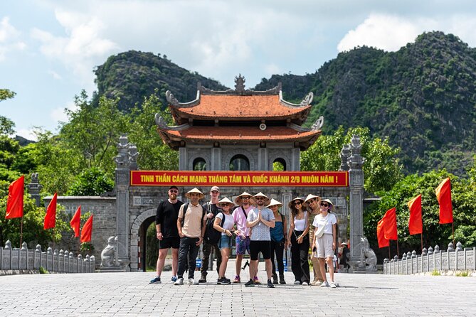 Ninh Binh Day Trip From Hanoi to Hoa Lu With Tam Coc and Mua Cave