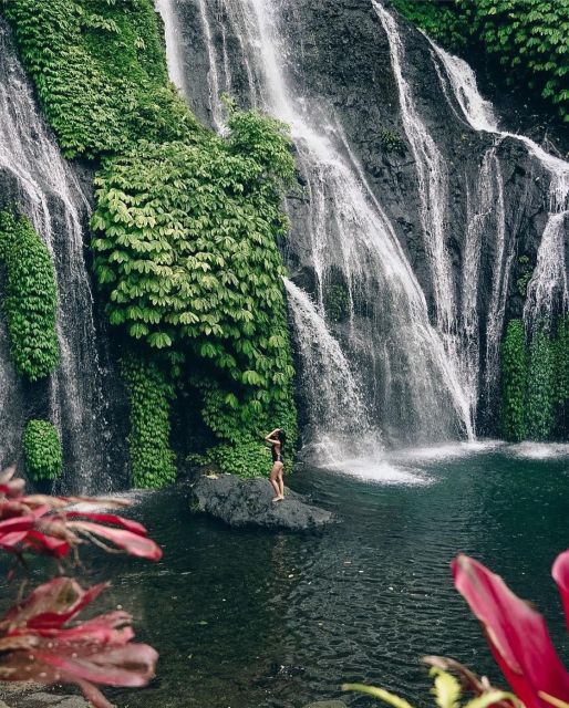 North Bali: All Inclusive Ulun Danu Temple / Banyumala