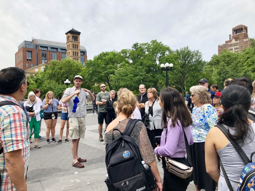 Nyc: Manhattan TV and Movie Bus Tour With Actor Guide