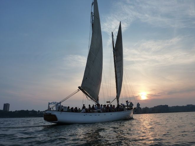 NYC: Sunset Sail Aboard Schooner Adirondack