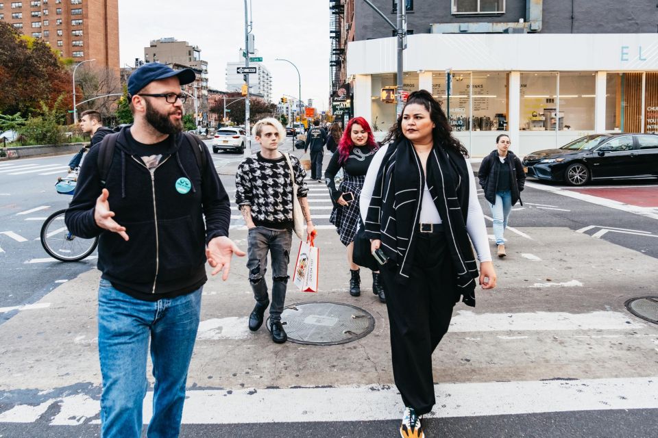 NYC: Traditional Immigrant Foods Guided Walking Tour