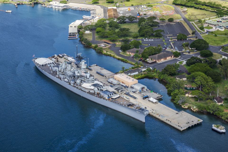 Oahu: Helicopter Tour With Doors on or off