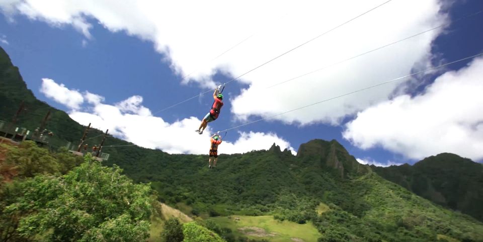 Oahu: Kualoa Jurassic Valley Zipline Tour