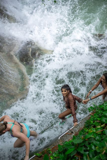 Ocho Rios: Dunn’s River Climb & Zipline Over The Falls