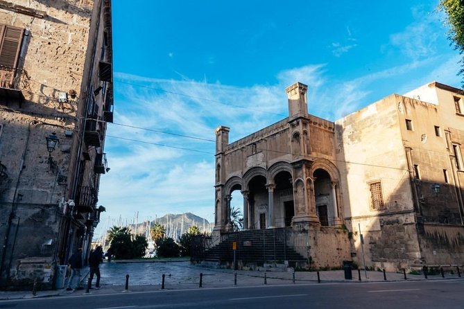 Off the Beaten Track in Palermo: Private City Tour