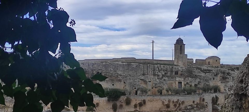 One-Day From Matera to Bari, Gravina, Castel Del Monte Trani