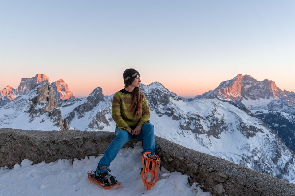 One Day Hike With Snowshoes to Discover Dolomites