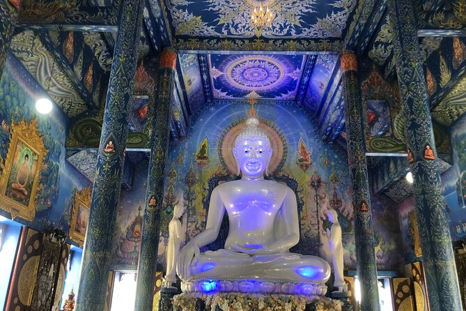 One Day Tour Chiang Rai(White Temple , Blue Temple, Black House) Private Tour