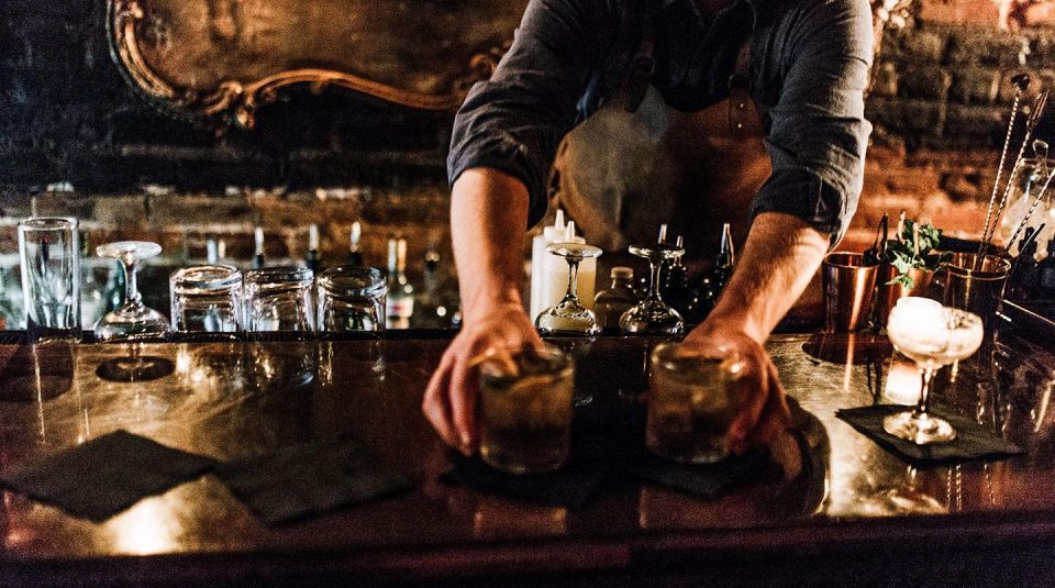 Orlando: Crawl Hidden Bars and Speakeasies Tour in Downtown - Explore Downtown Orlandos Hidden Gems