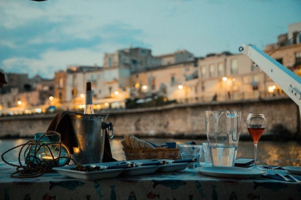 Ortygia: Sailing Tour to Plemmirio With Aperitif - Tour Pricing and Duration