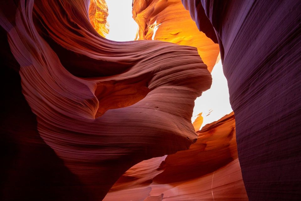 Page: Lower Antelope Canyon Walking Tour With Navajo Guide