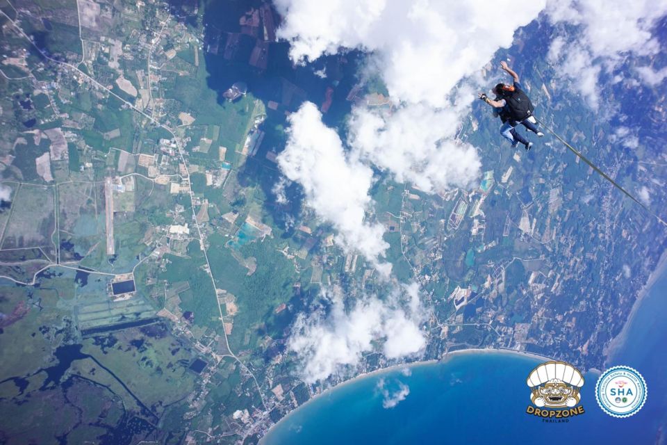 Pattaya: Dropzone Tandem Skydive Experience With Ocean Views - Thrill of Tandem Skydiving