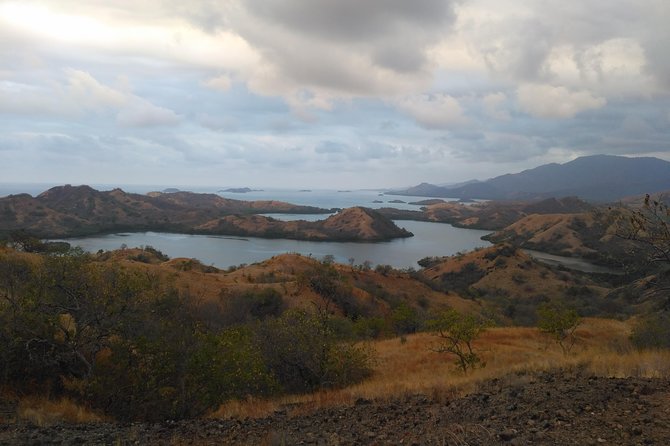 Pauls Flores Tour Labuan Bajo to Ende Flores Land Tour Inland by Car 6 Days