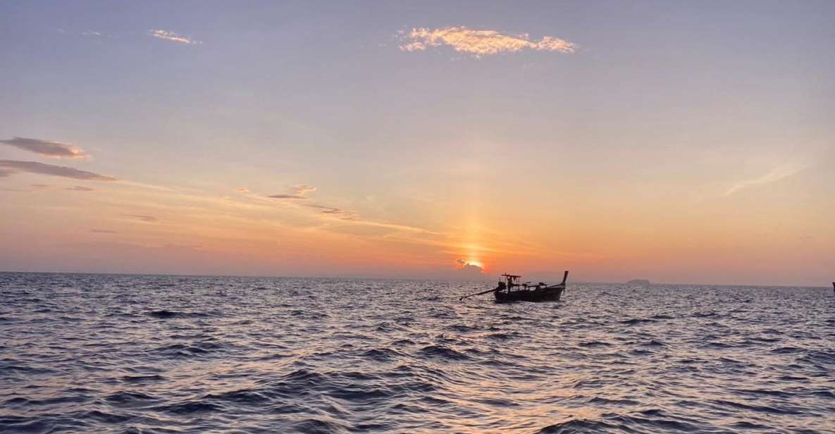 Phi Phi Island: Sunrise Longtail Boat Tour With Snorkeling