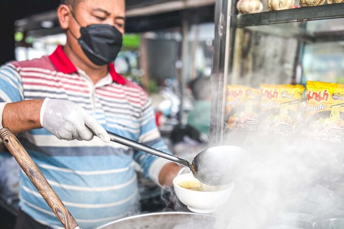 Phnom Penh Morning Market & Food Tour by Tuktuk - Includes All Food & Drinks! - Tour Overview