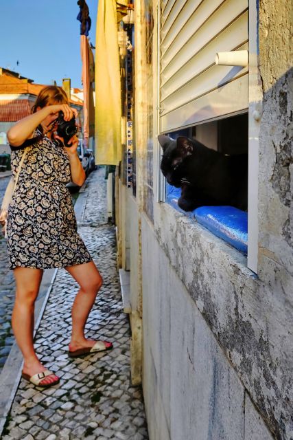 Photo Walk In Alfama, Graça and Mouraria With Gilby VM