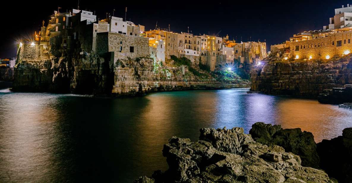 Polignano a Mare: Boat Cave Tour by Night