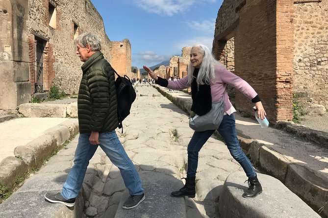 Pompeii Guided Tour & Horse Riding on Vesuvius With Wine Tasting - Tour Overview