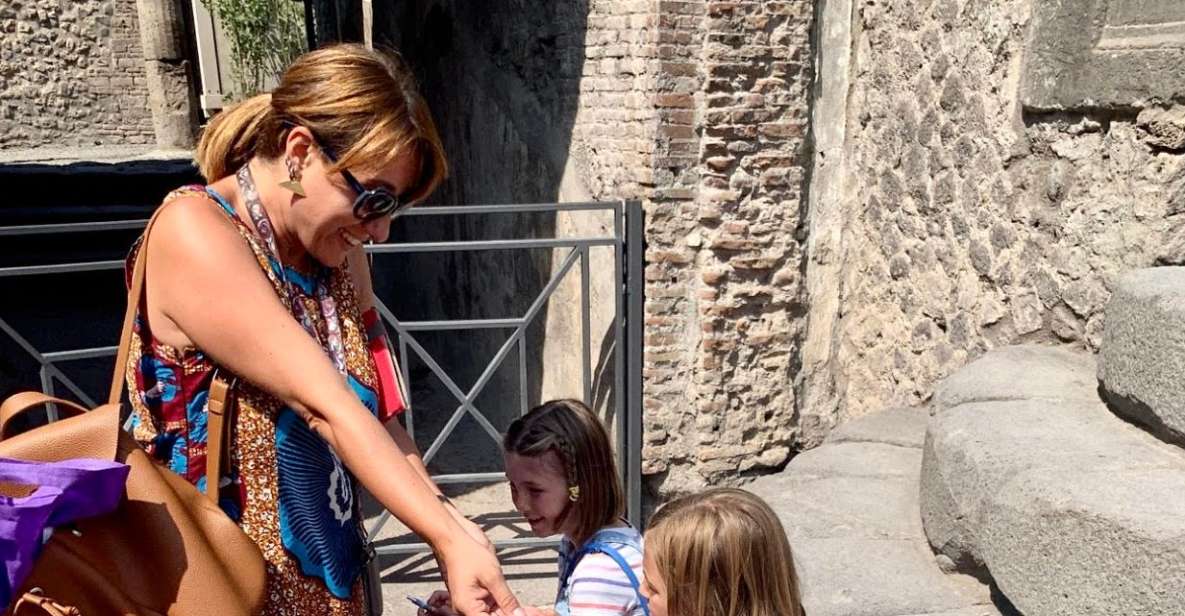 Pompeii: Skip-the-Line Private Tour for Kids and Families