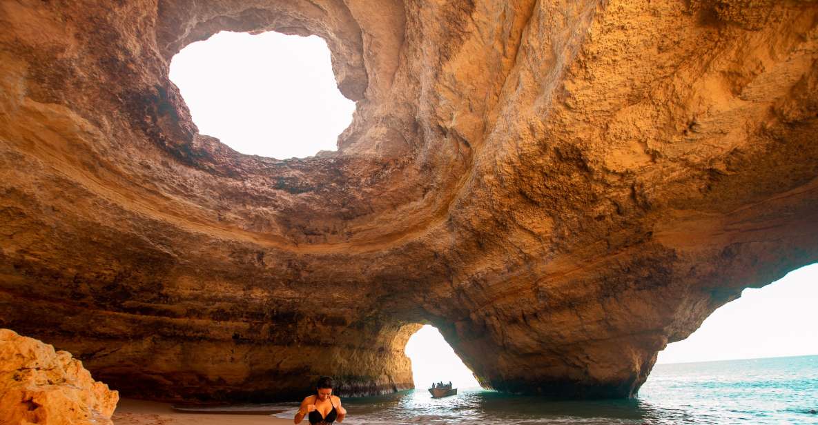 Portimão: Benagil Cave, Marinha Beach Speedboat Tour