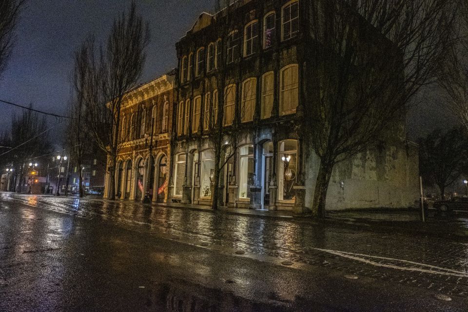 Portland: Ghosts, Poltergeists, and Psychopaths Walking Tour