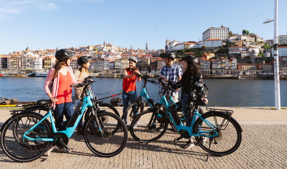 Porto: 3-Hour Old Town and Riverside Bike Guided Tour - About the Tour