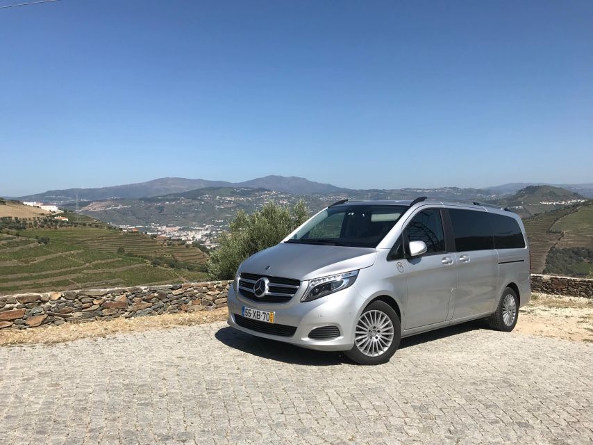 Porto Airport Transfer (to/from Porto City Center)