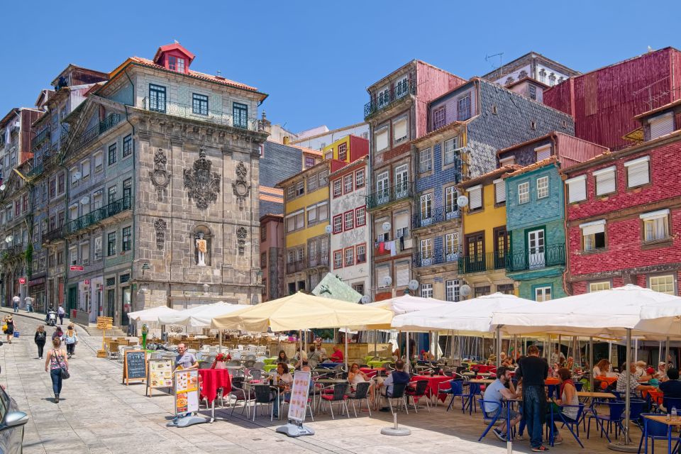 Porto: Full-Day All-Inclusive Private City Sightseeing Tour
