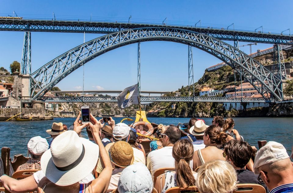 Porto: Guided City Tour by Tuk-Tuk and Douro River Cruise