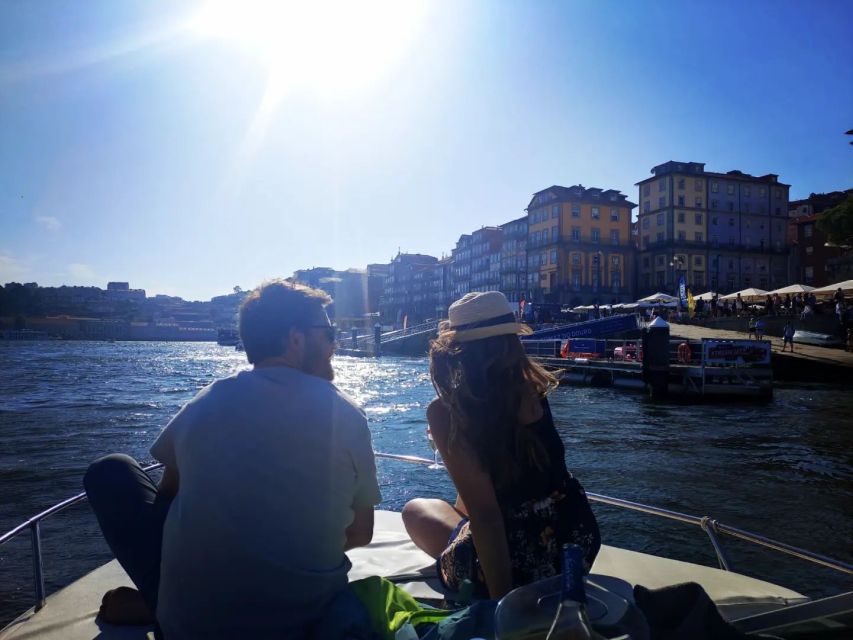 Porto: Private Boat Trip From Afurada to D. Luís Bridge (1h)