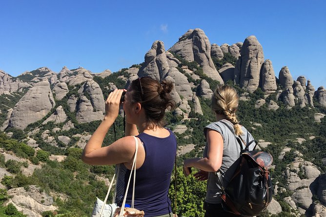 PREMIUM SMALL GROUP: Montserrat Monastery & Scenic Mountain Hike