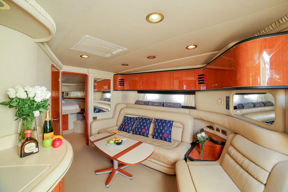 Private 45 Yacht in Cabo