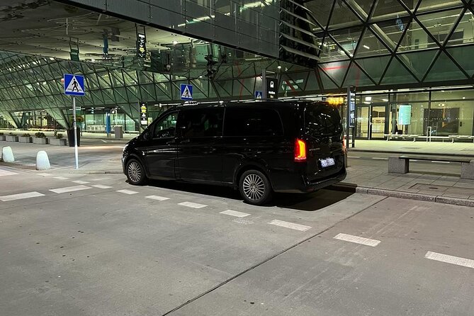 Private Airport Transfer From/To Krakow Balice Airport