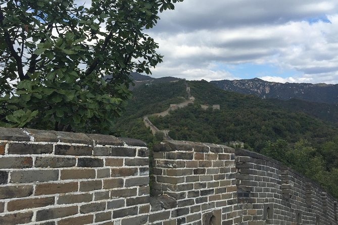 Private Day Tour: Mutianyu Great Wall, Tiananmen Square, and Forbidden City - Mutianyu Great Wall Experience