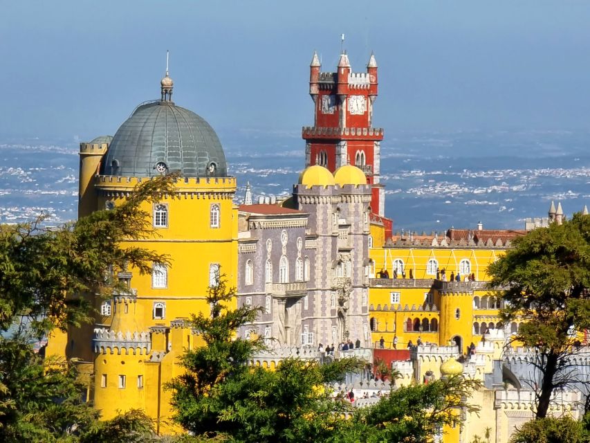 Private Day Tour Sintra W. Heritage, Cascais, Roca Cape