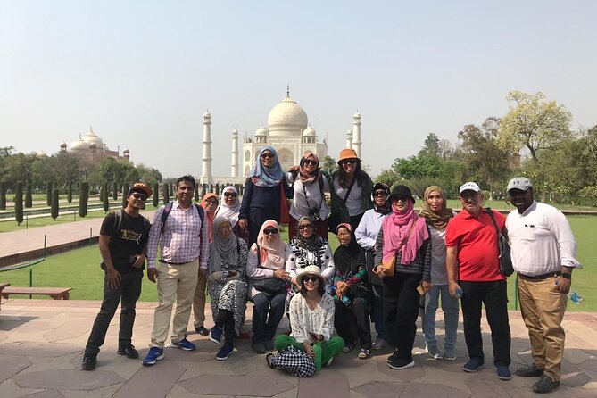 Private Full Day Taj Mahal Tour by Car From Delhi